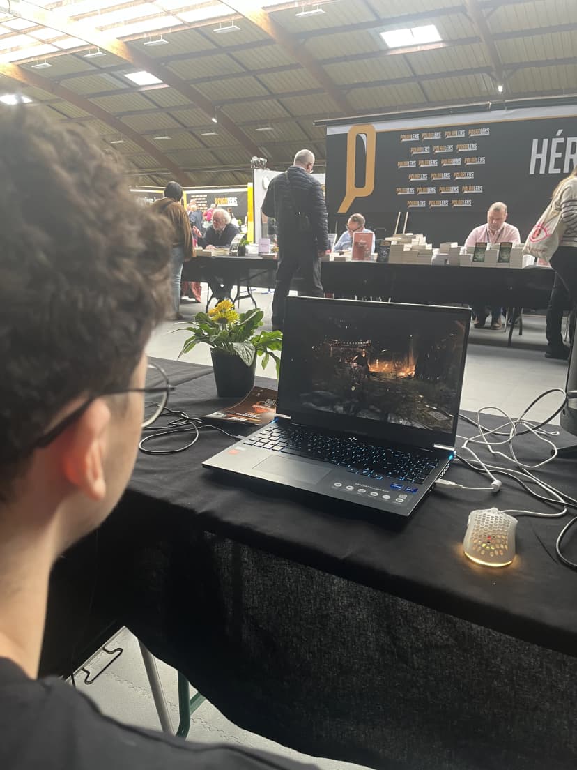 Visiteurs lors du Polar Lens 2025